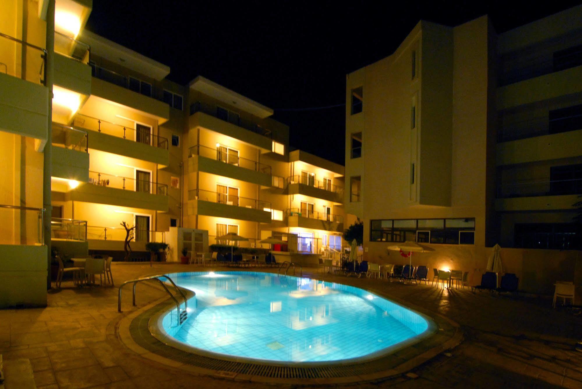 העיירה קוס Michel Apartments מראה חיצוני תמונה