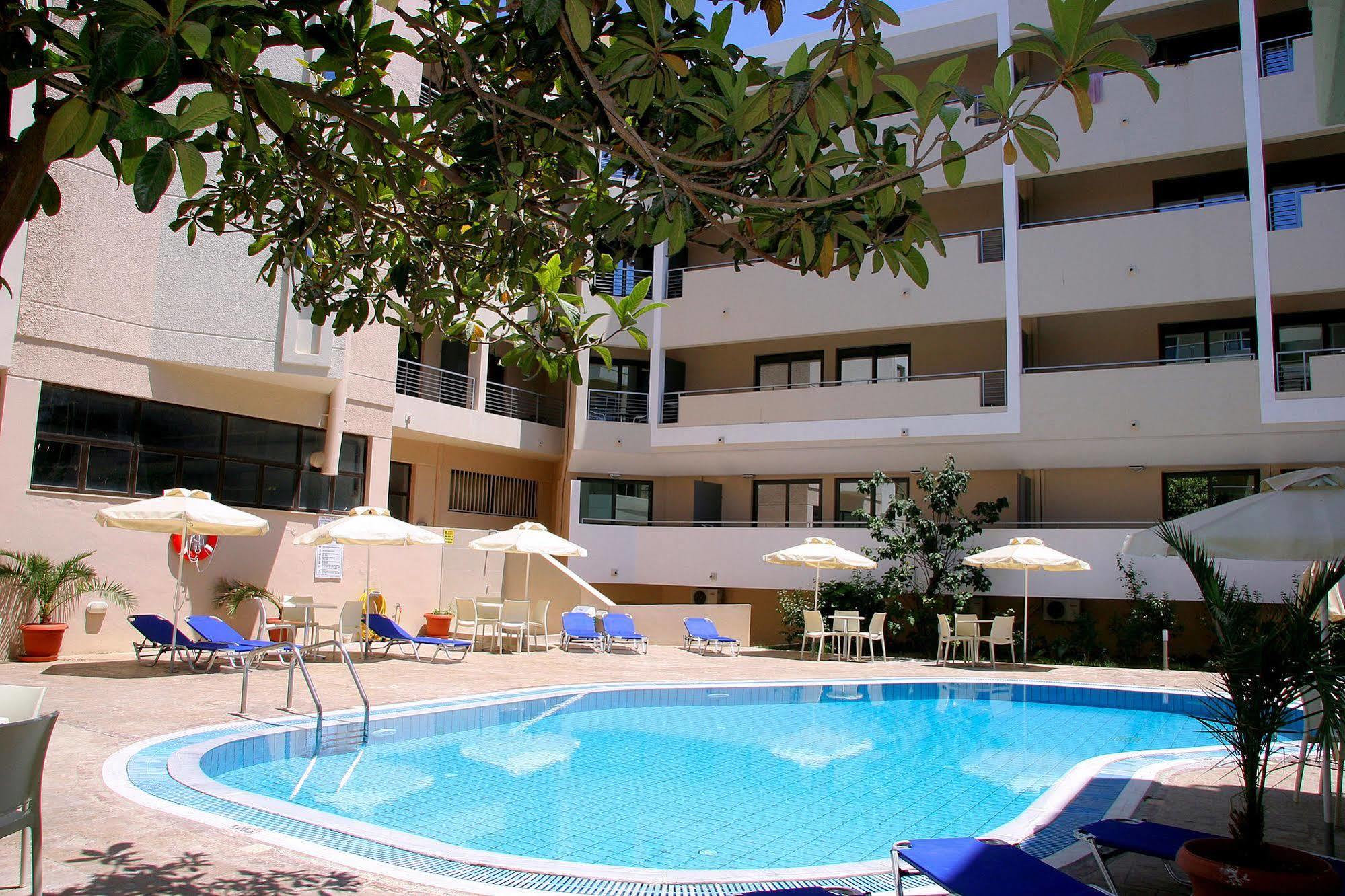 העיירה קוס Michel Apartments מראה חיצוני תמונה