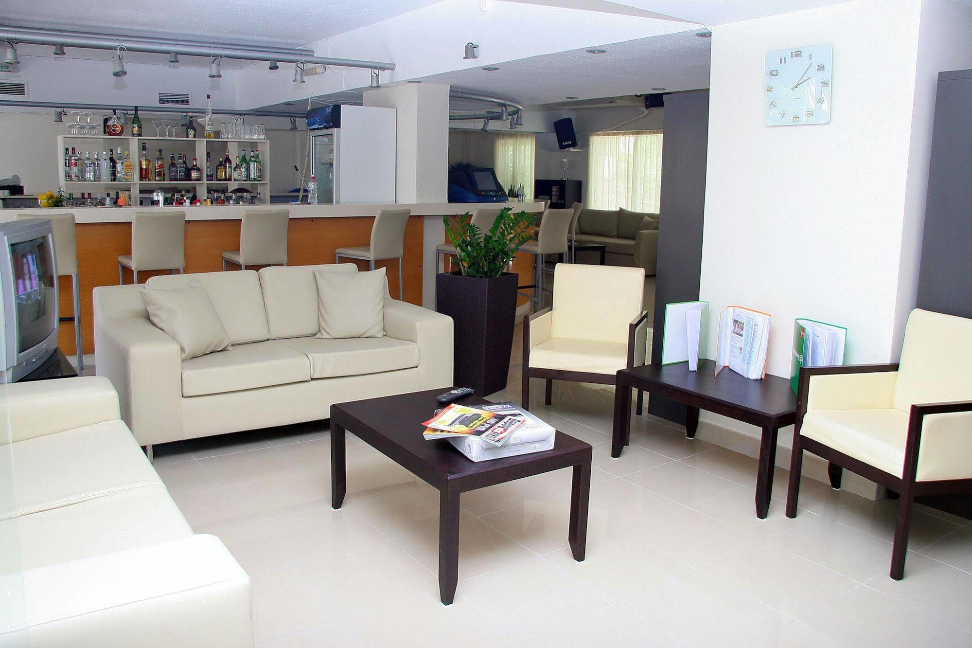 העיירה קוס Michel Apartments מראה חיצוני תמונה